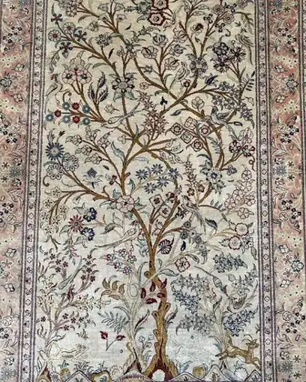 Tapis Qom en soie après — re-tramage en soie naturelle