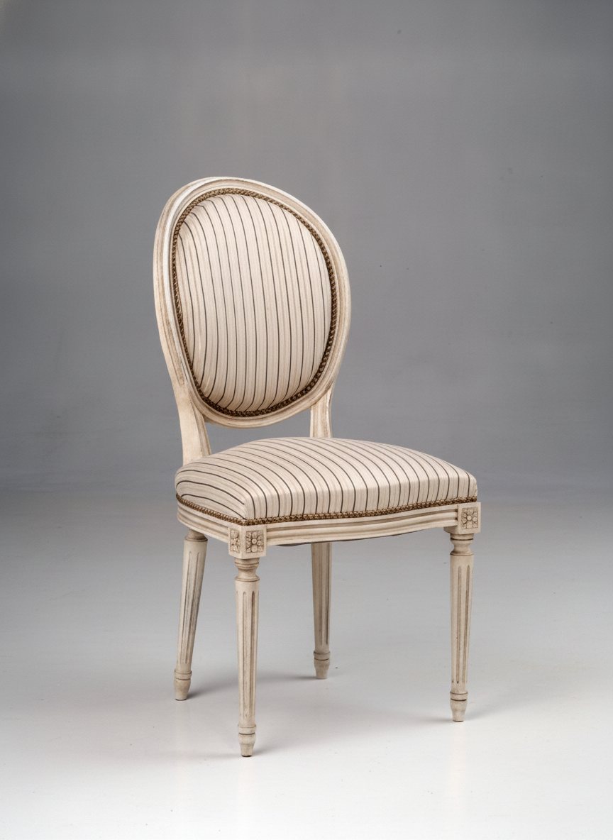 Série de chaises restaurées