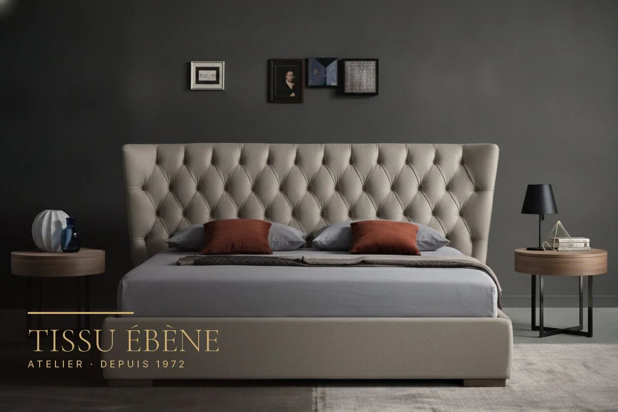 Lit complet avec tête de lit capitonnée réalisé par l'atelier