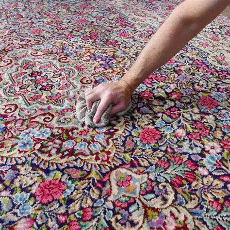 Restauration de tapis à la main